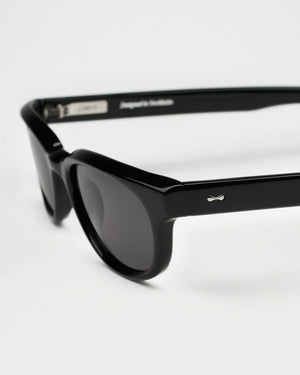 Lyra Black Sunglasses