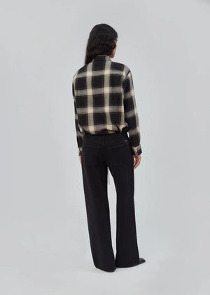 Cool Jean in Black Black