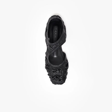 Bailaruchi, Black