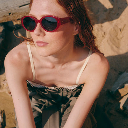 Bardi, Milky Red Sunglasses