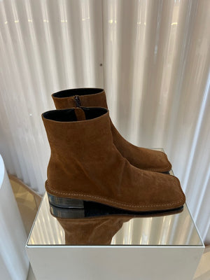 Hana Boot, Camel