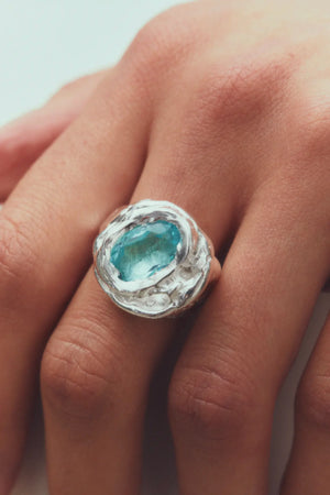 Lago Ring, Sterling Silver, Blue Topaz