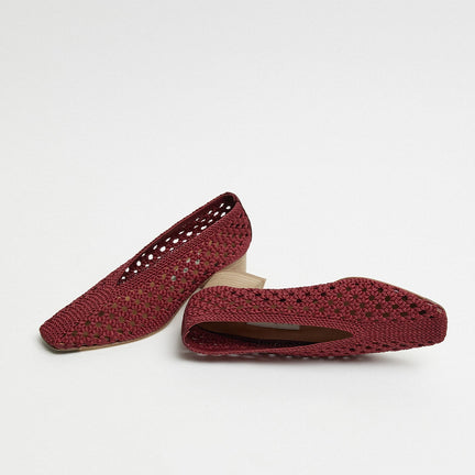 Taissa Courts, Burgundy