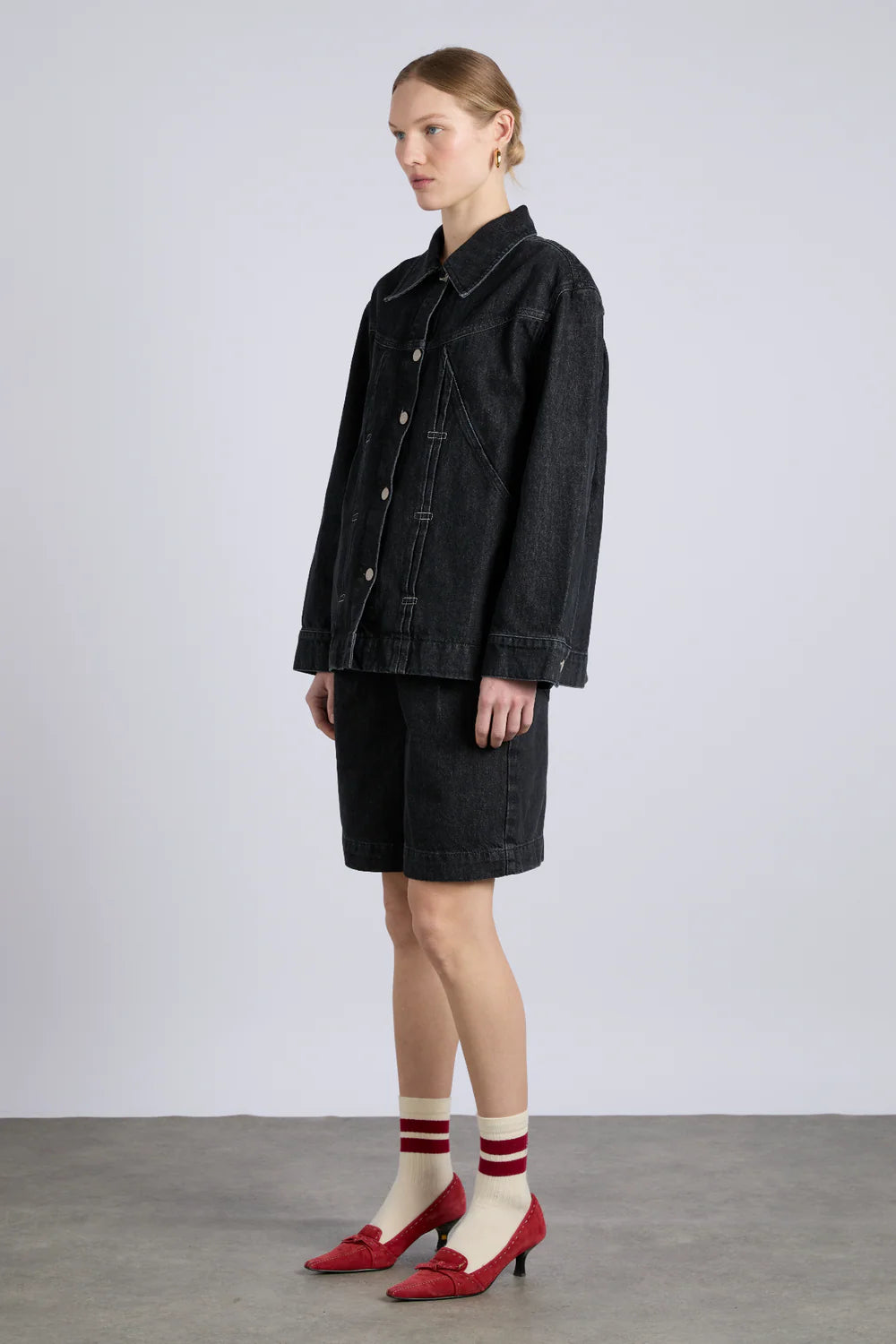 Stevie Shacket, Washed Black