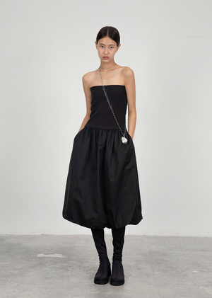 Banding Volume Skirt, Black