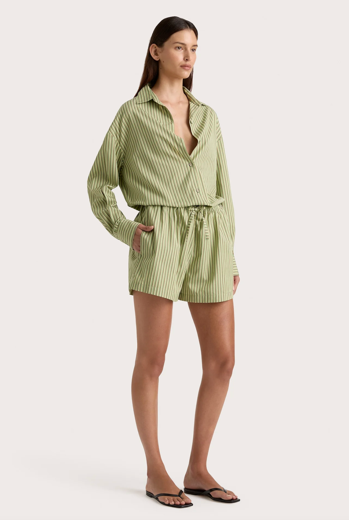 Freja Shorts, Green Stripe