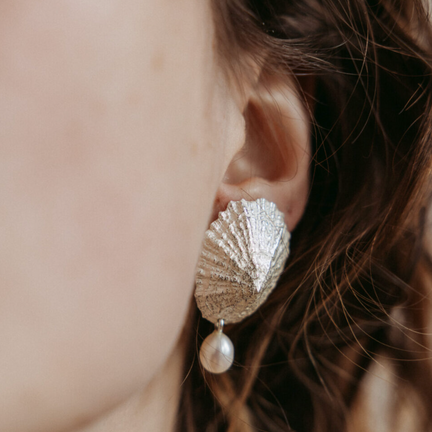 Limpet Pearl Ear Studs