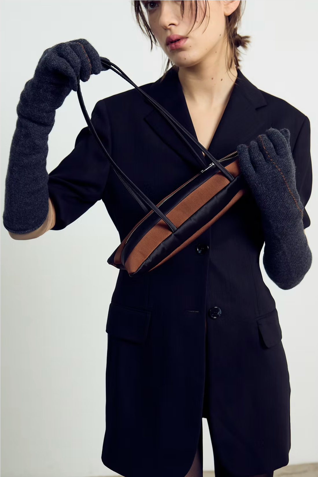 Long Stitch Gloves, Charcoal