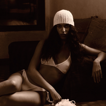 Andalusia Cap, Bone
