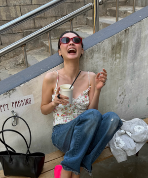Bardi, Milky Red Sunglasses