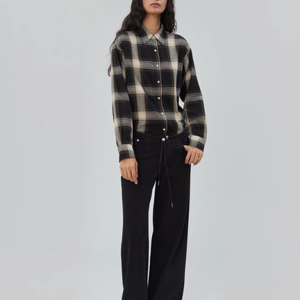 Cool Jean in Black Black