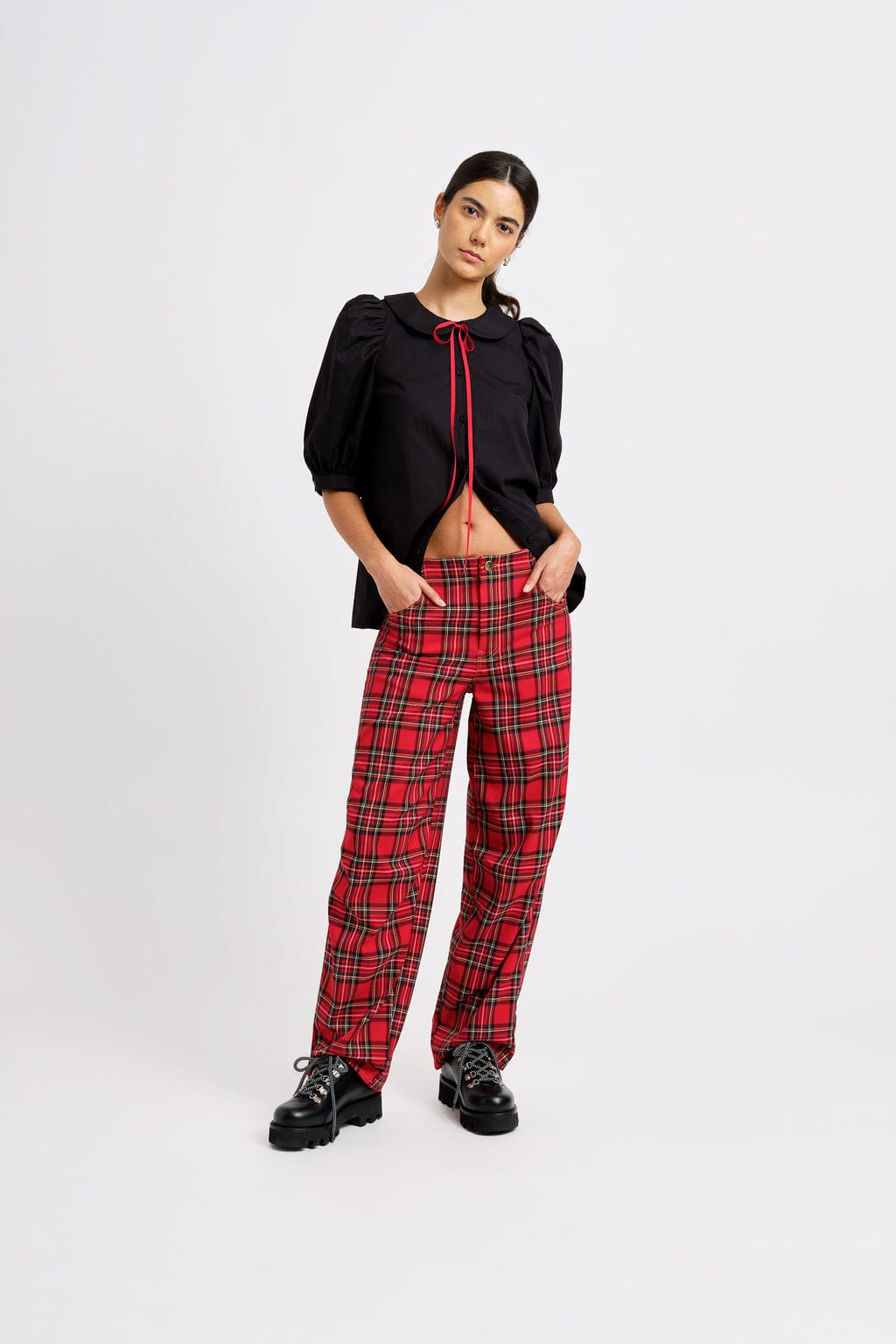 Zara checkered pants trousers checkered size XS S M, Women's Fashion,  Bottoms, Other Bottoms on Carousell