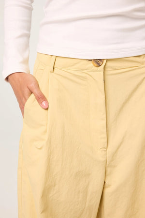 Levin Crisp Midi Trouser, Buttercream