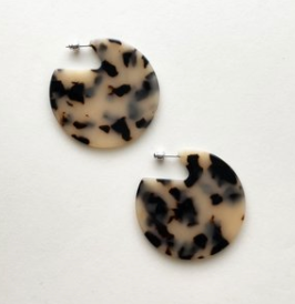 Clare Earrings in Blonde Tortoiseshell