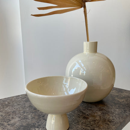 Caliz, 13 cm tall, White