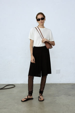 Viscose Pleated Bermudas, Black